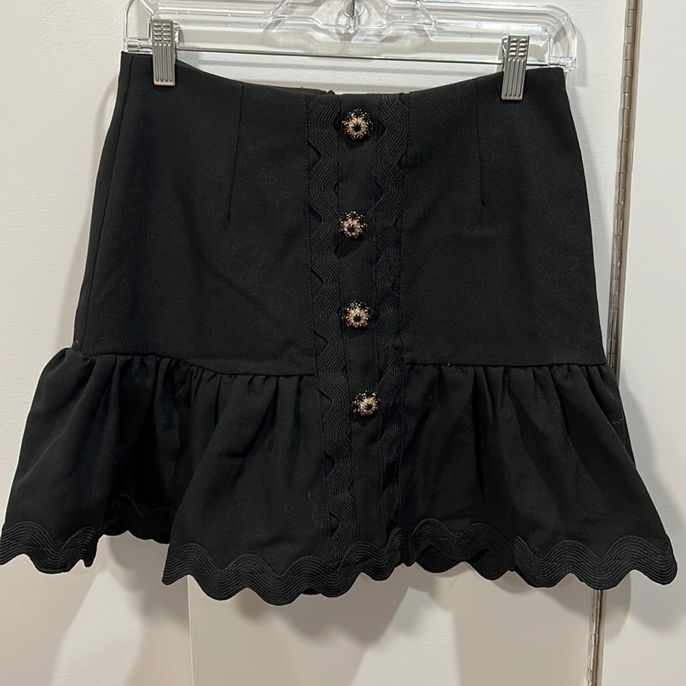 J.ING Black Button Skort Size M